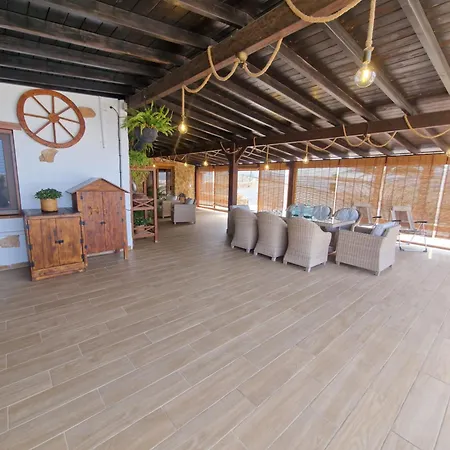 Casa Abuela Serapia 펜션 Tuineje