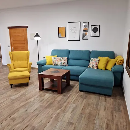 Casa Abuela Serapia بيت للعطل