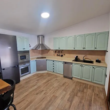 Casa Abuela Serapia بيت للعطل *